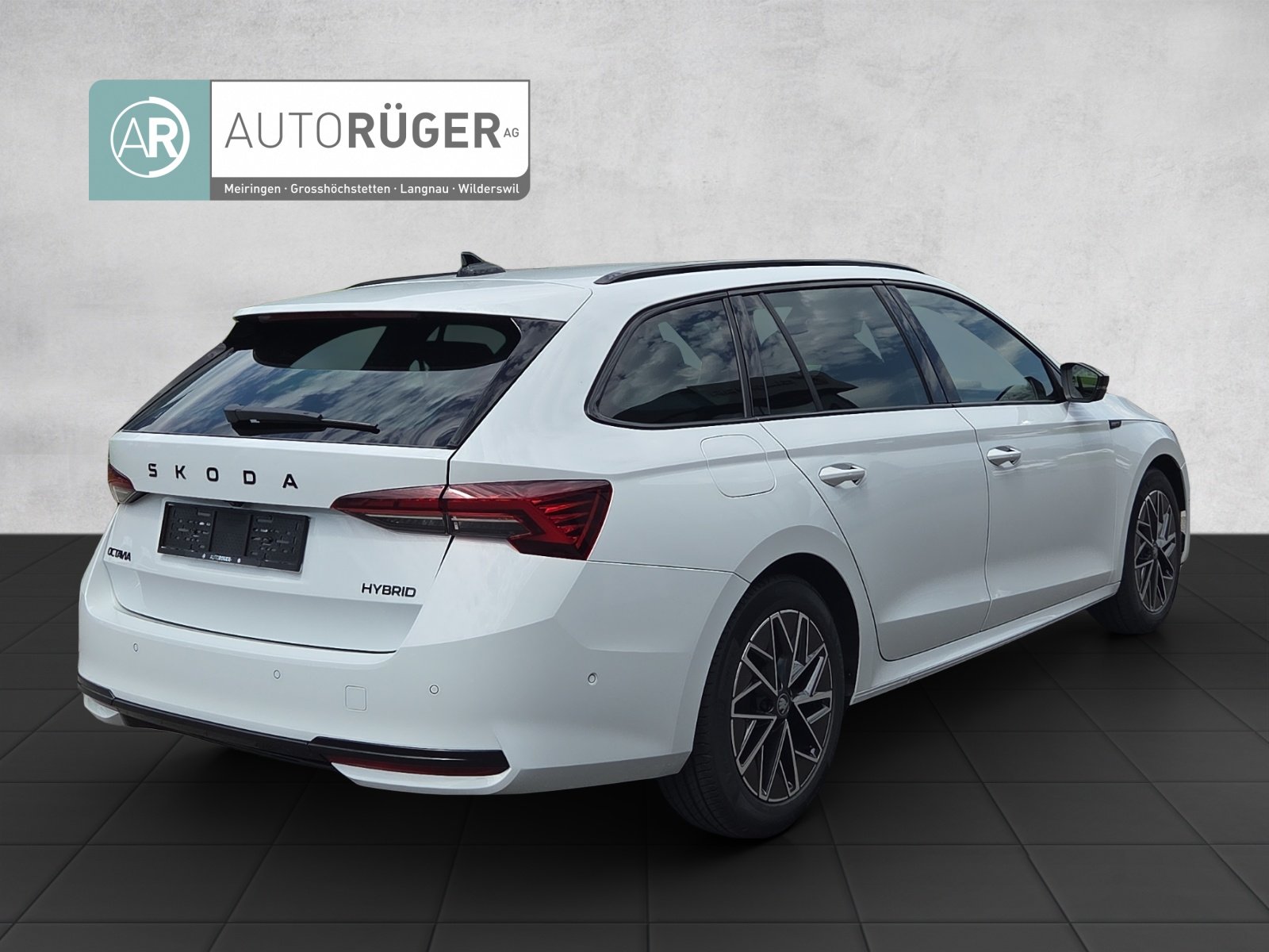 SKODA Octavia Combi 1.5 TSI mHEV DSG Sport Line, Hybride Léger Essence/Électricité, Voiture nouvelle, Automatique - 6
