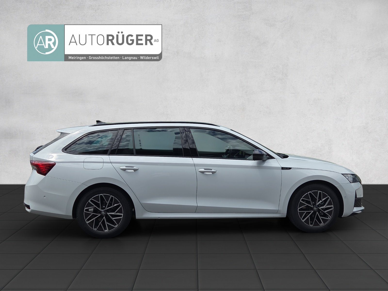 SKODA Octavia Combi 1.5 TSI mHEV DSG Sport Line, Hybride Léger Essence/Électricité, Voiture nouvelle, Automatique - 7