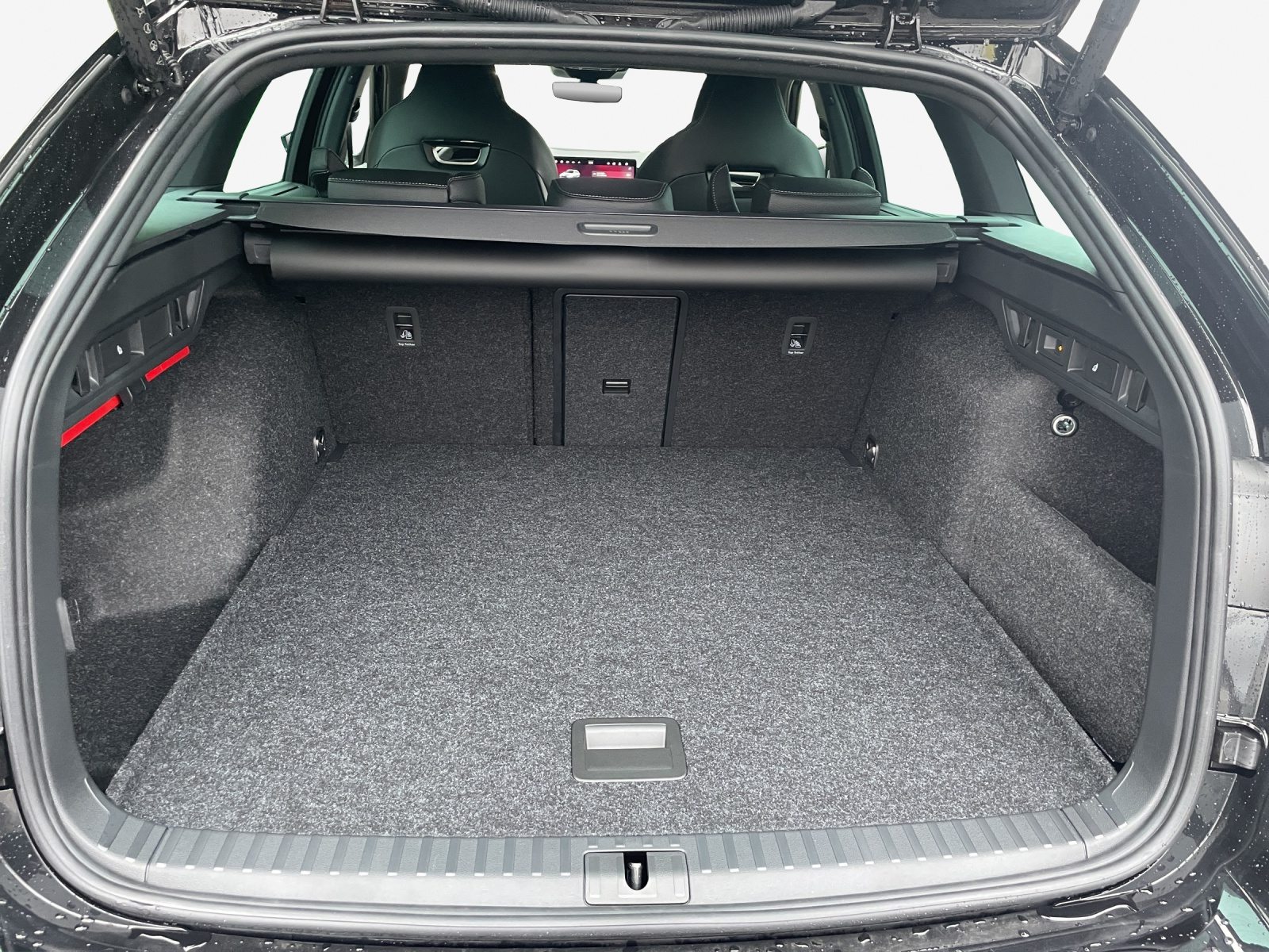 SKODA Octavia Sportline MHEV, Petrol, New car, Automatic - 6