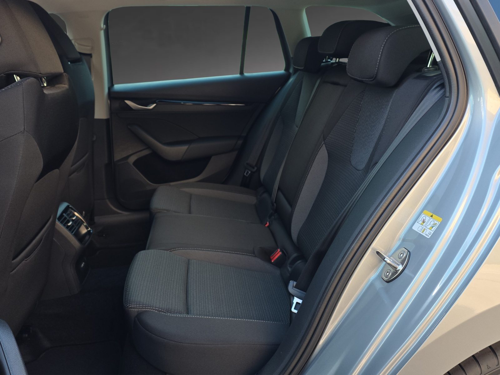 SKODA Octavia Selection, Petrol, New car, Automatic - 7