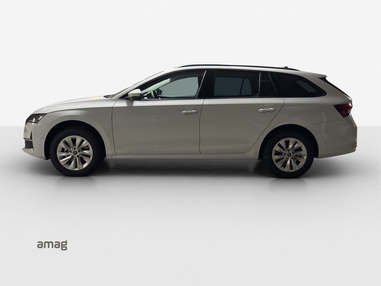 SKODA Octavia Selection, Diesel, New car, Automatic - 2