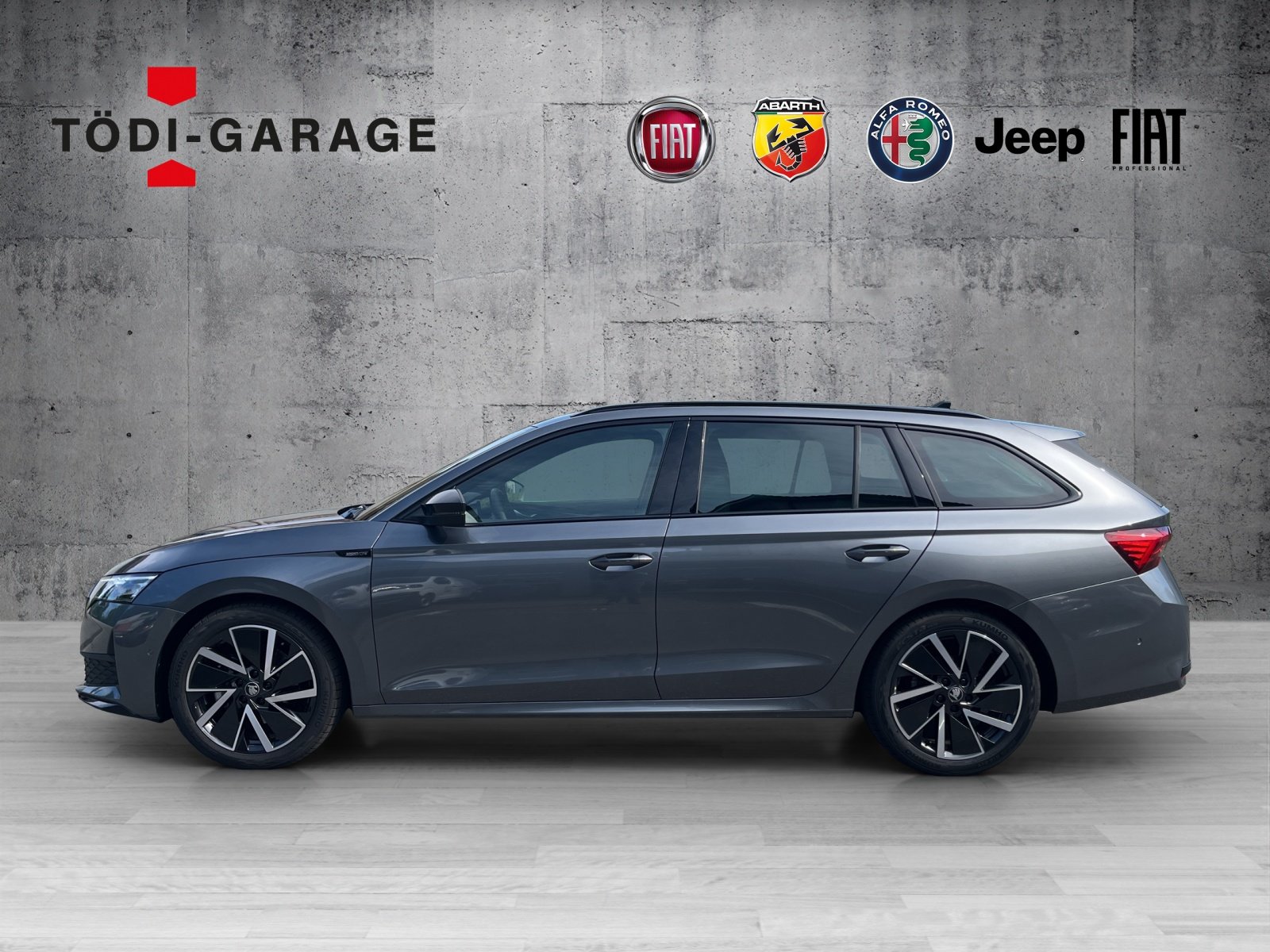 SKODA Octavia Combi 2.0 TSI SportLine 4x4 DSG, Petrol, New car, Automatic - 3