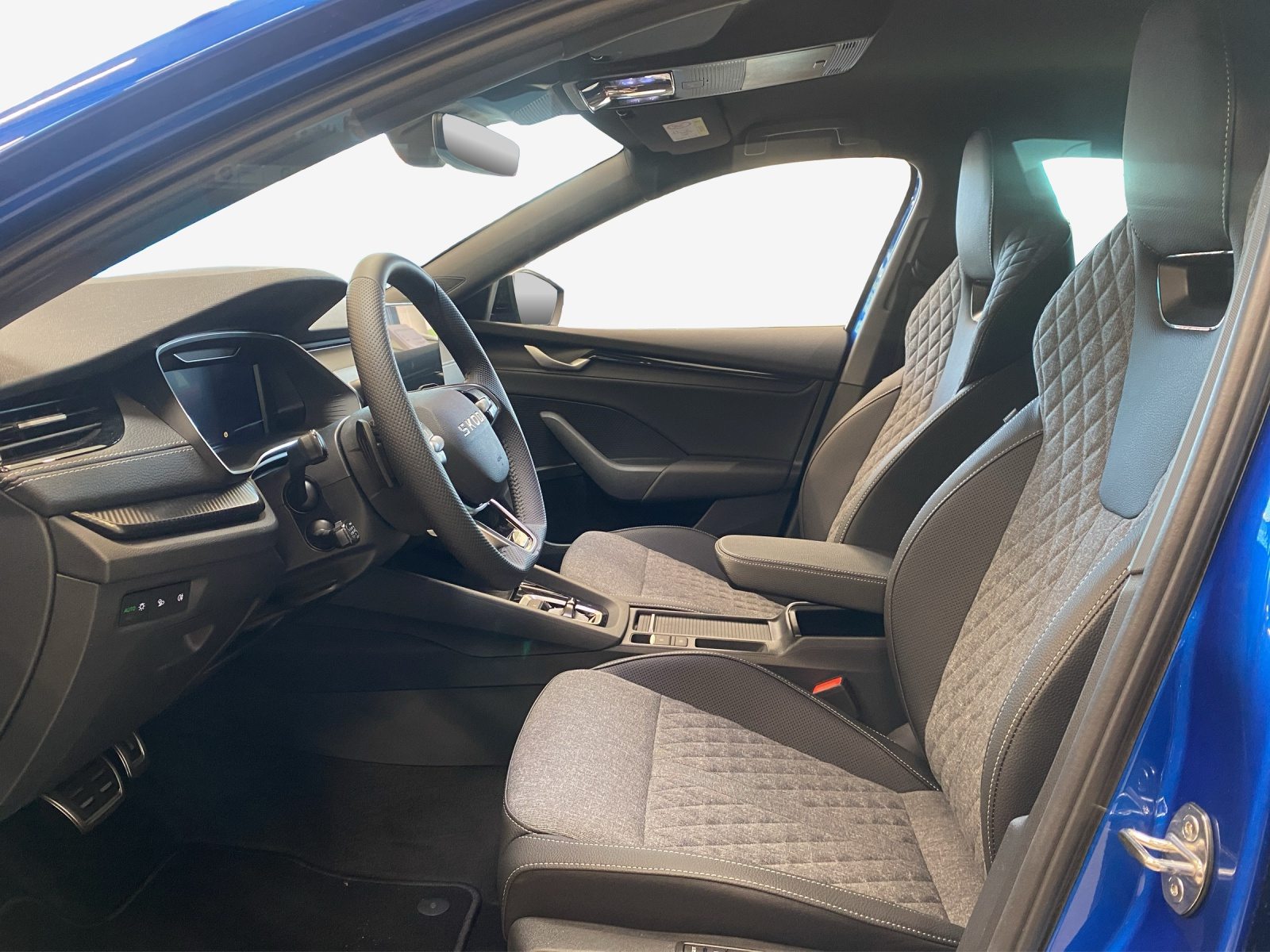 SKODA Octavia Sportline Dynamic (Netto), Essence, Voiture nouvelle, Automatique - 7