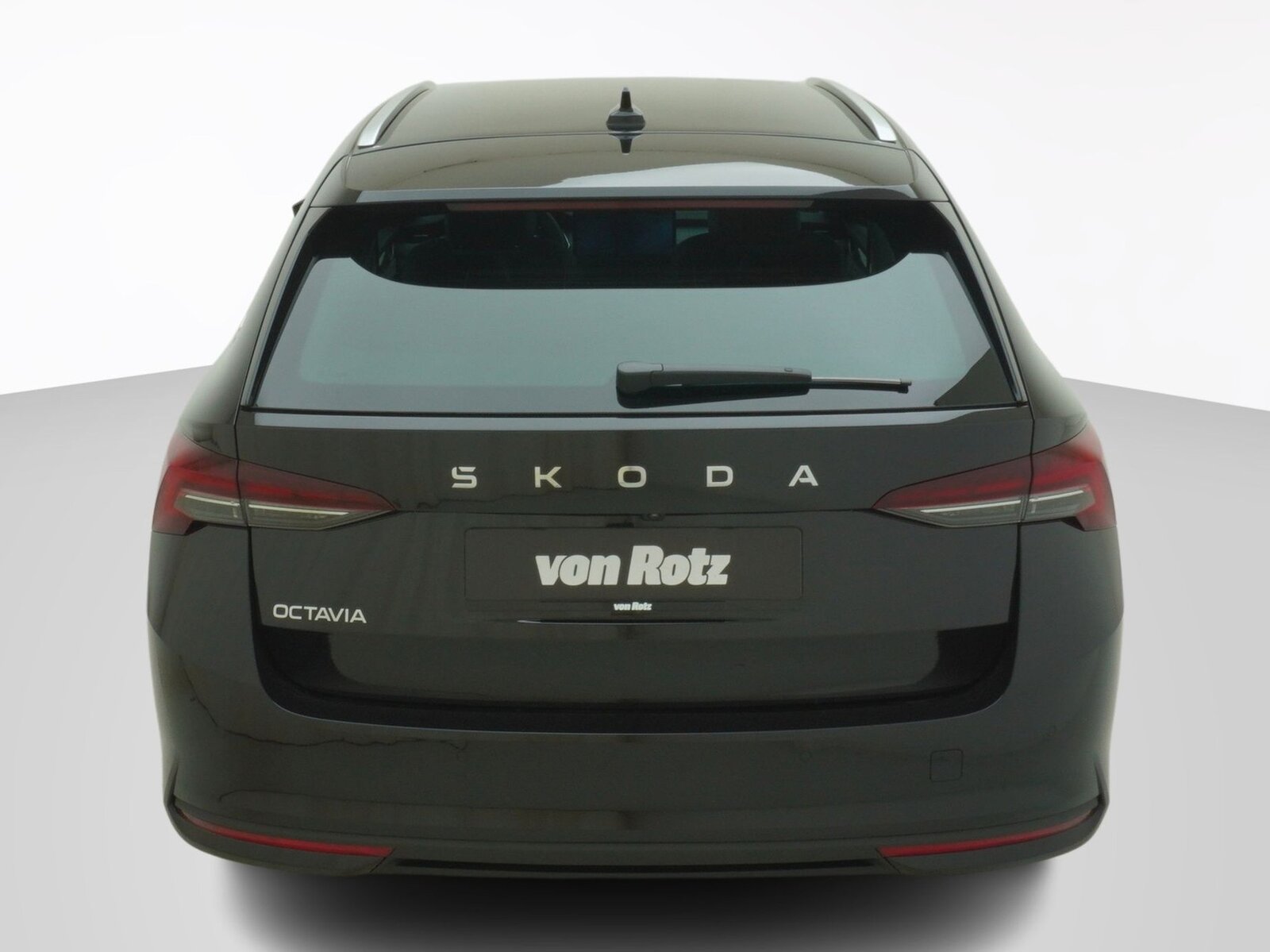 SKODA Octavia 2.0 TSI Selection-Loft 4x4 DSG, Essence, Voiture nouvelle, Automatique - 3