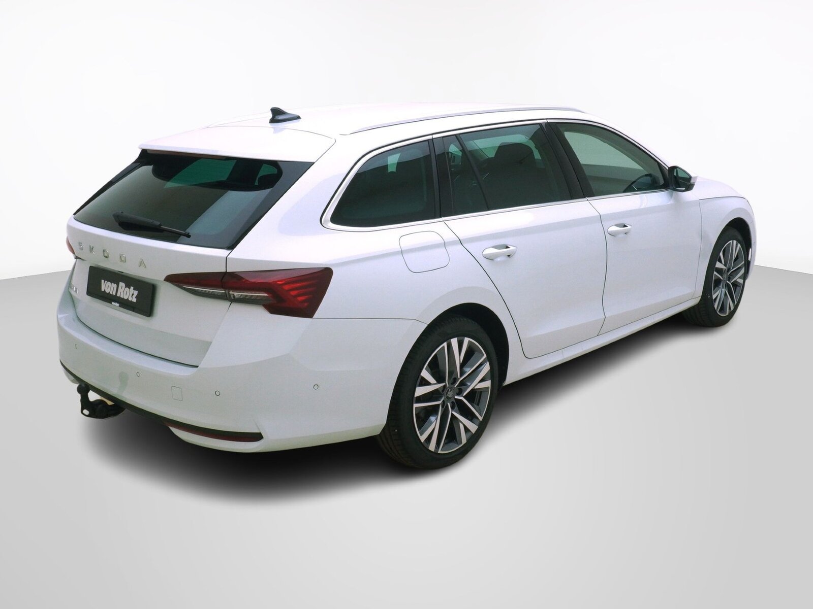 SKODA Octavia 1.5 TSI mHEV Selection-Lounge DSG, Hybride Léger Essence/Électricité, Voiture nouvelle, Automatique - 5