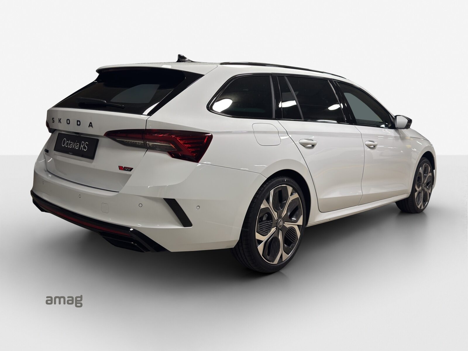 SKODA Octavia RS 30 Years Edition (Netto), Essence, Voiture nouvelle, Automatique - 5