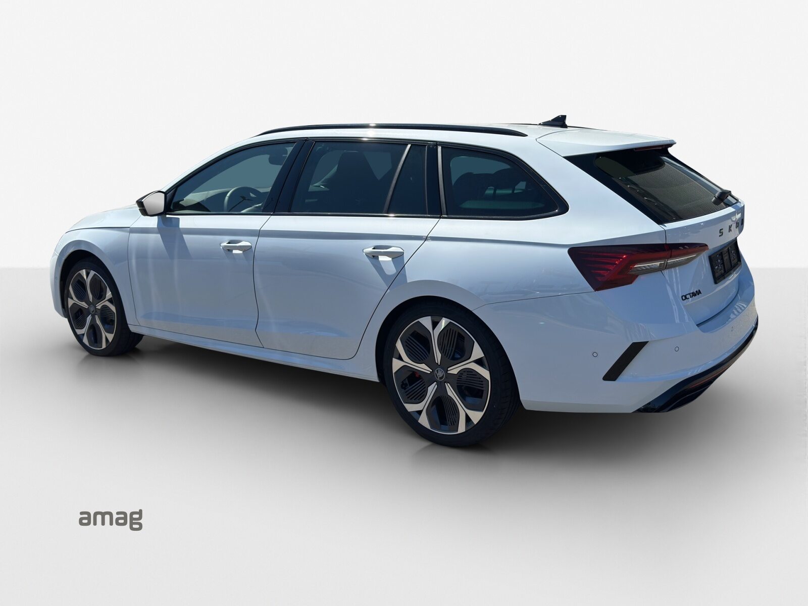 SKODA Octavia RS 30 Years Edition (Netto), Petrol, New car, Automatic - 3