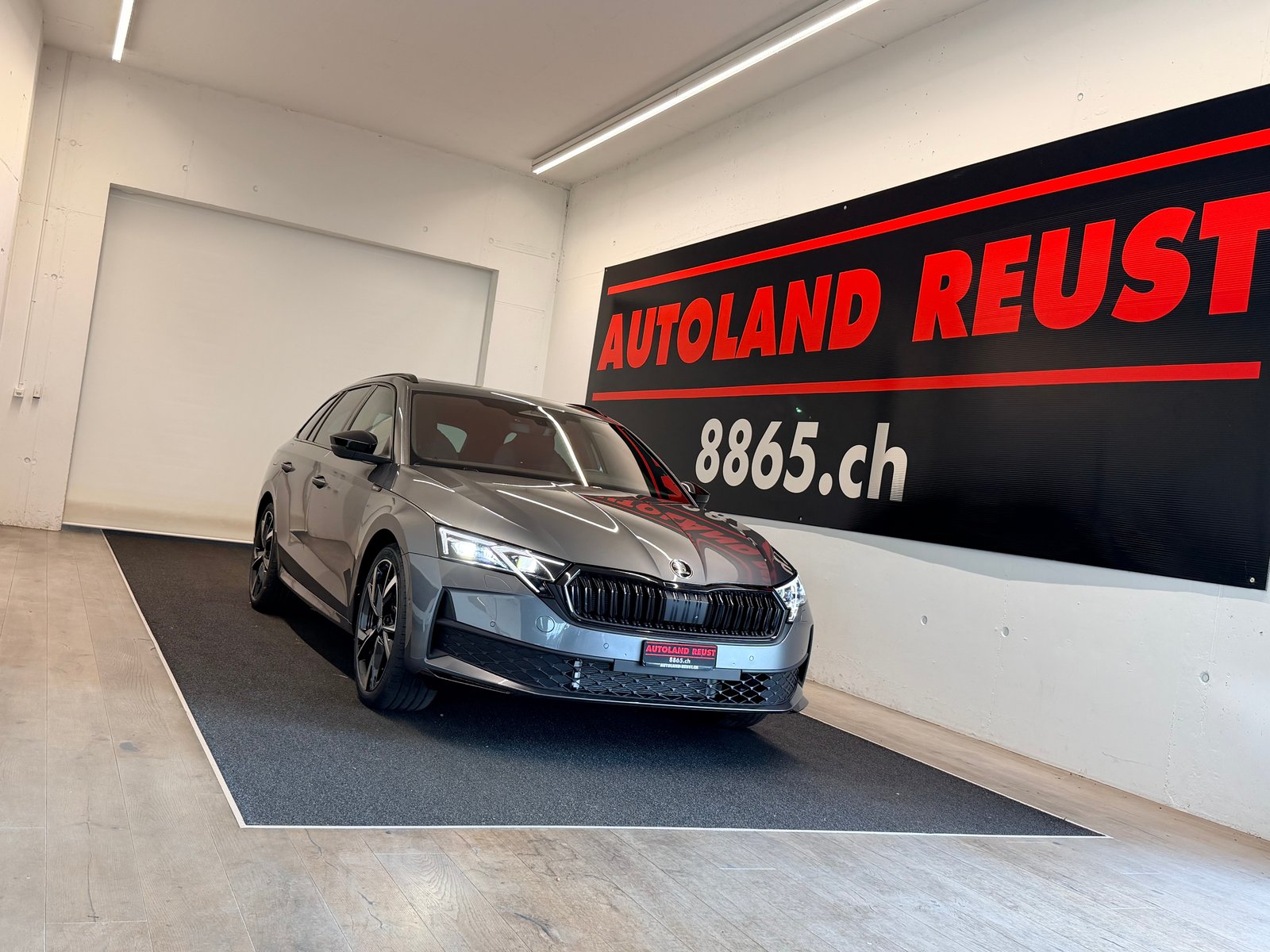SKODA Octavia Combi 2.0 TSI DSG Sport Line 4x4