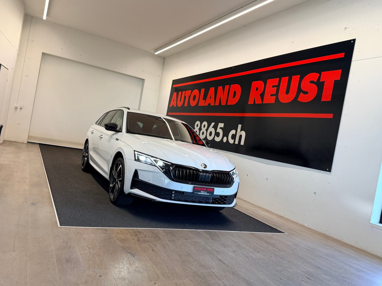 SKODA Octavia Combi 2.0 TSI DSG Sport Line 4x4