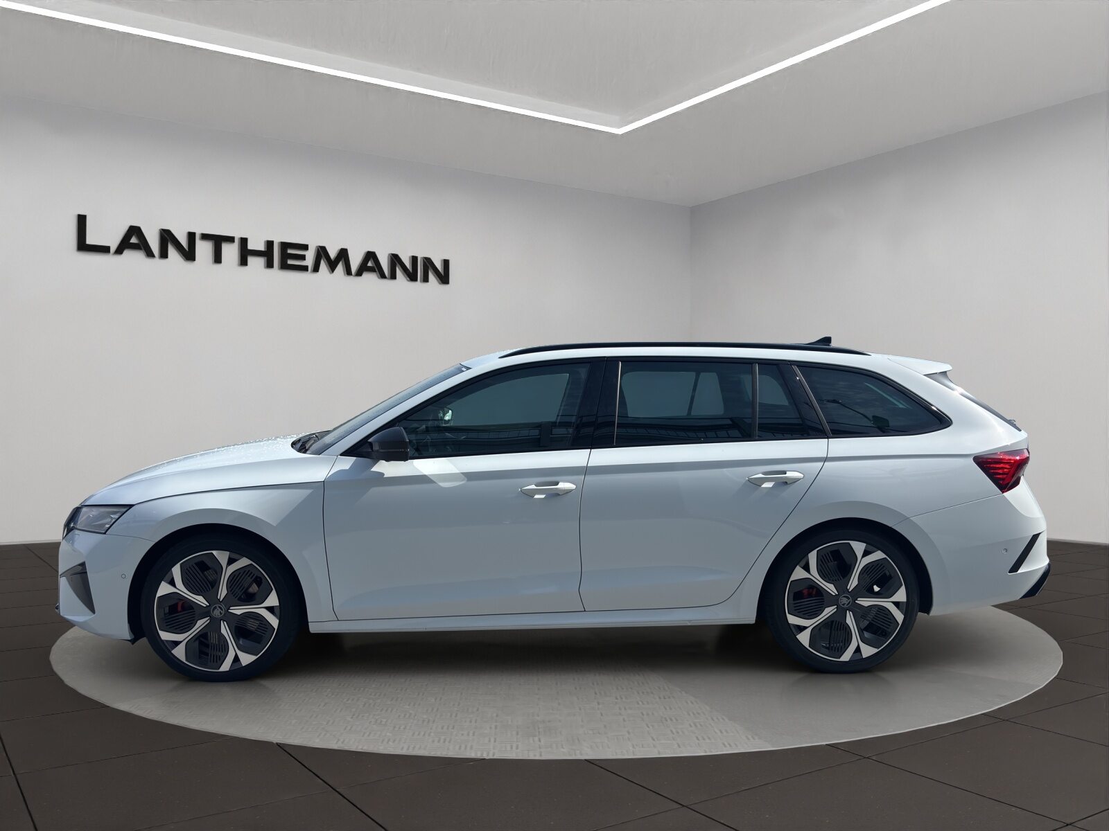 SKODA Octavia RS 30 Years Edition (Netto), Essence, Voiture nouvelle, Automatique - 2