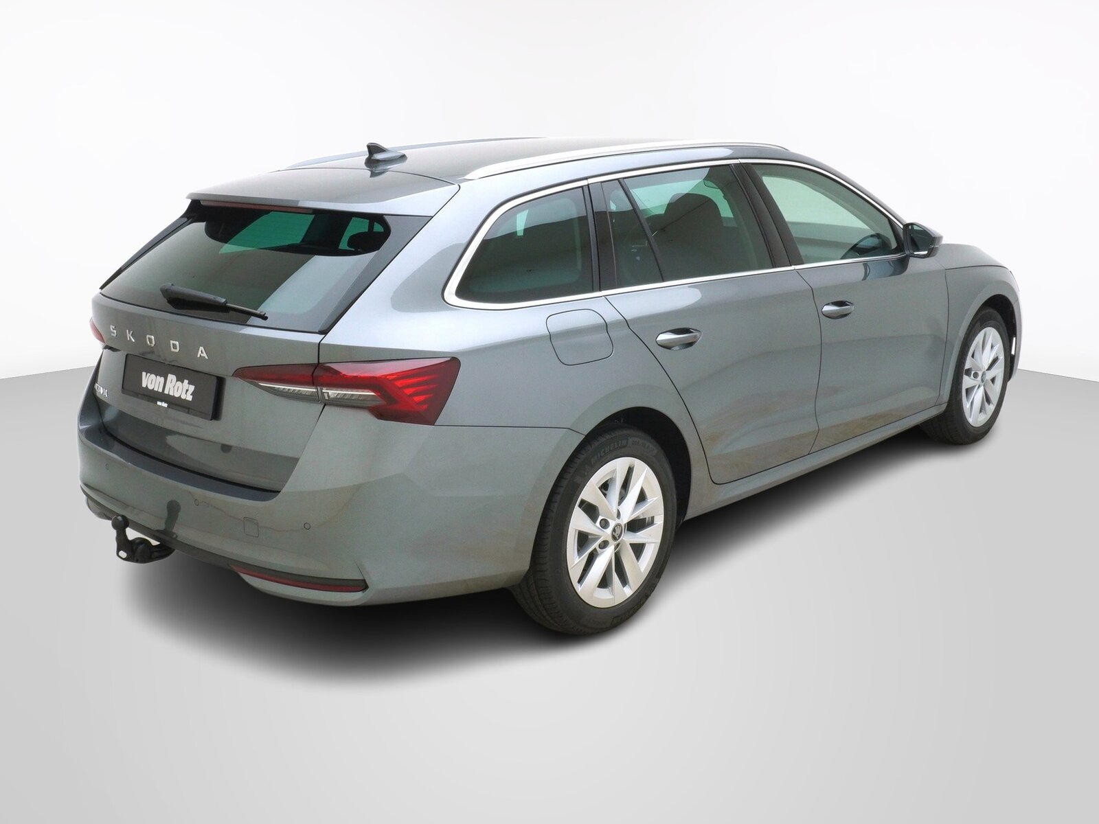 SKODA Octavia 1.5 TSI mHEV Selection-Loft DSG, Mild-Hybrid Petrol/Electric, New car, Automatic - 6
