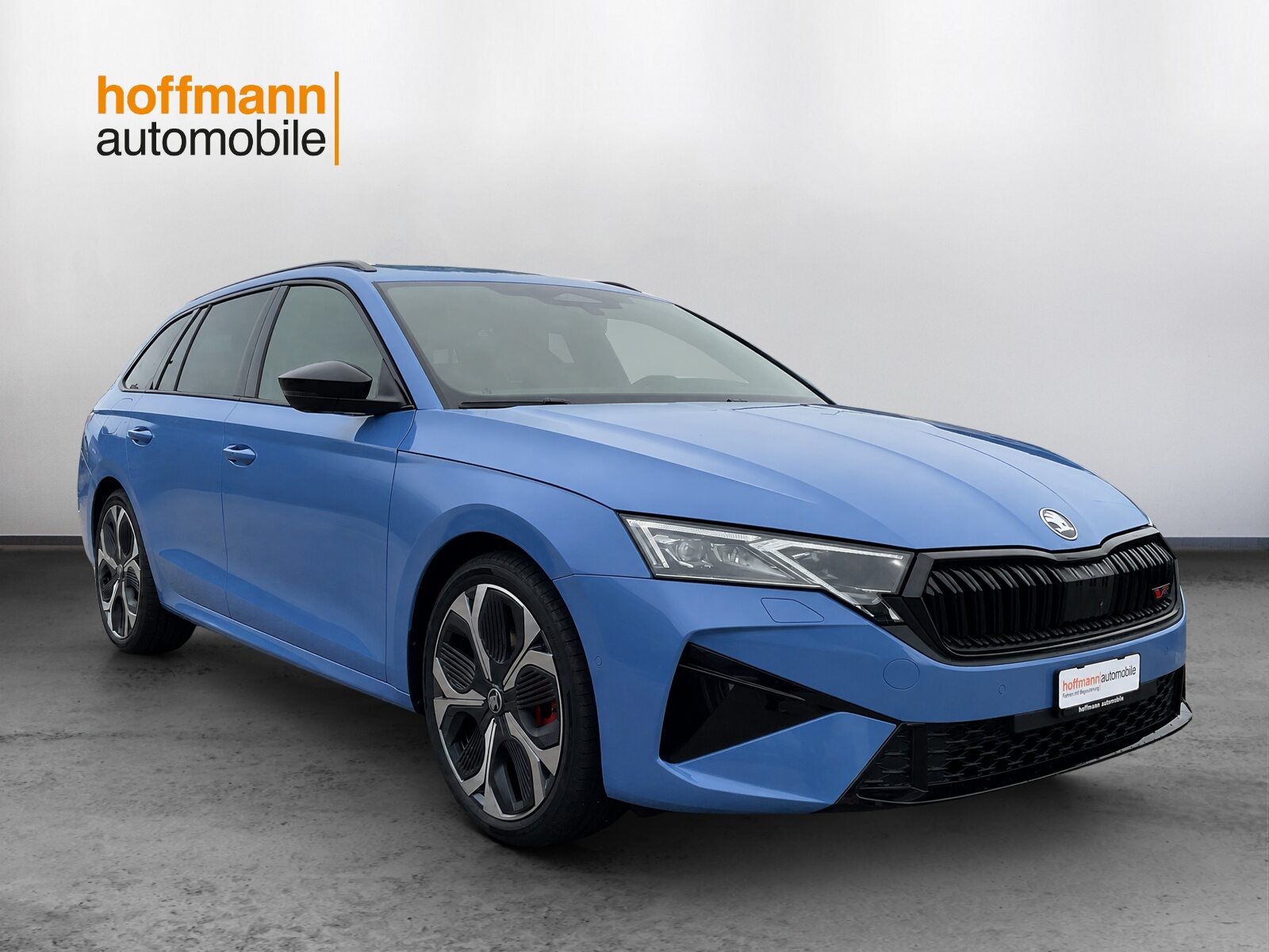SKODA Octavia RS 30 Years Edition (Netto), Petrol, New car, Automatic - 3