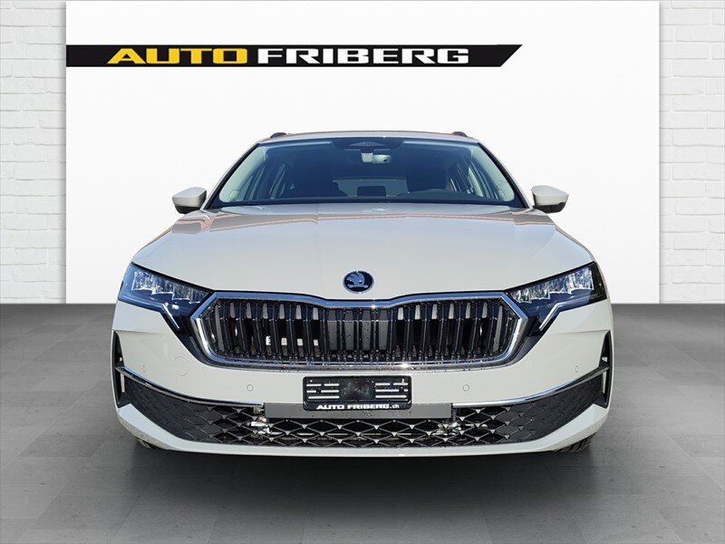 SKODA Octavia Combi 2.0 TSI Selection 4x4 DSG, Benzina, Auto nuove, Automatico - 2