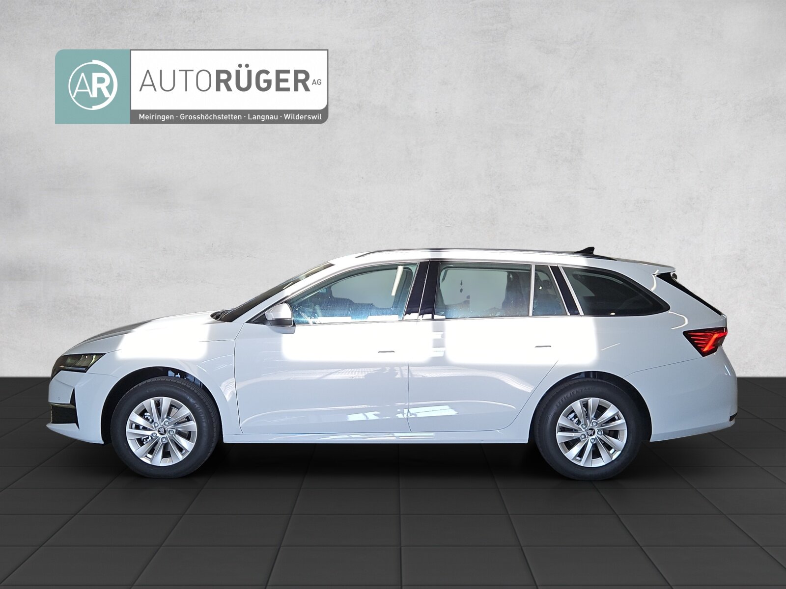 SKODA Octavia Combi 1.5 TSI mHEV DSG Selection, Mild-Hybrid Benzin/Elektro, Neuwagen, Automatik - 3