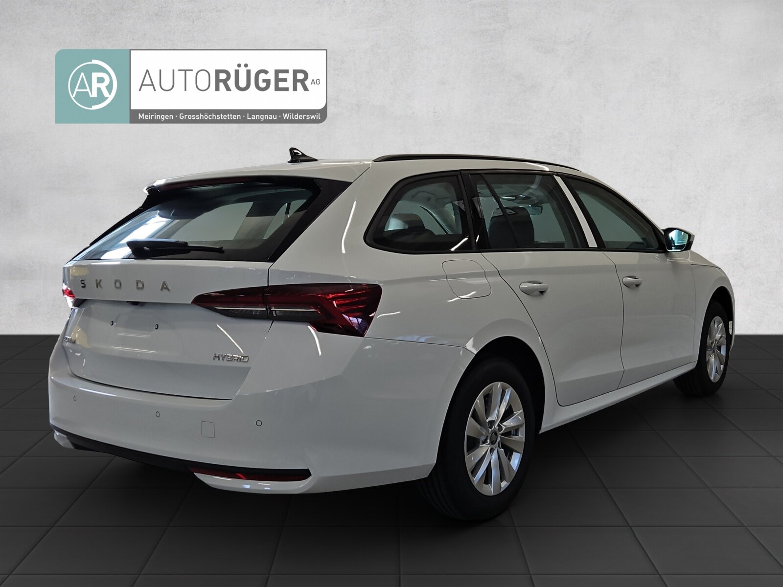 SKODA Octavia Combi 1.5 TSI mHEV DSG Selection, Mild-Hybrid Benzin/Elektro, Neuwagen, Automatik - 6