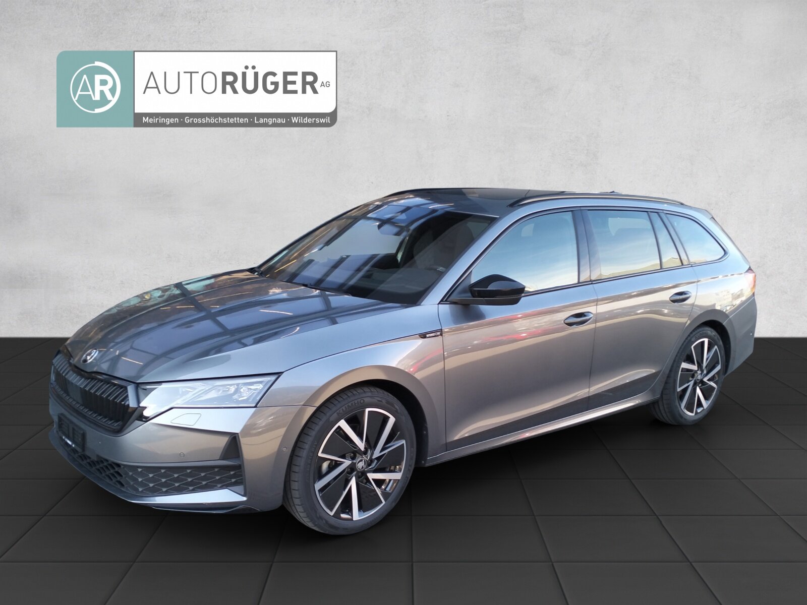 SKODA Octavia Combi 2.0 TSI DSG Dynamic 4x4