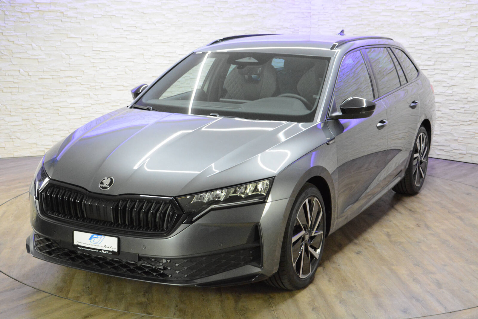 SKODA Octavia Combi 1.5 TSI SportLine DSG, Mild-Hybrid Benzin/Elektro, Neuwagen, Automatik - 7