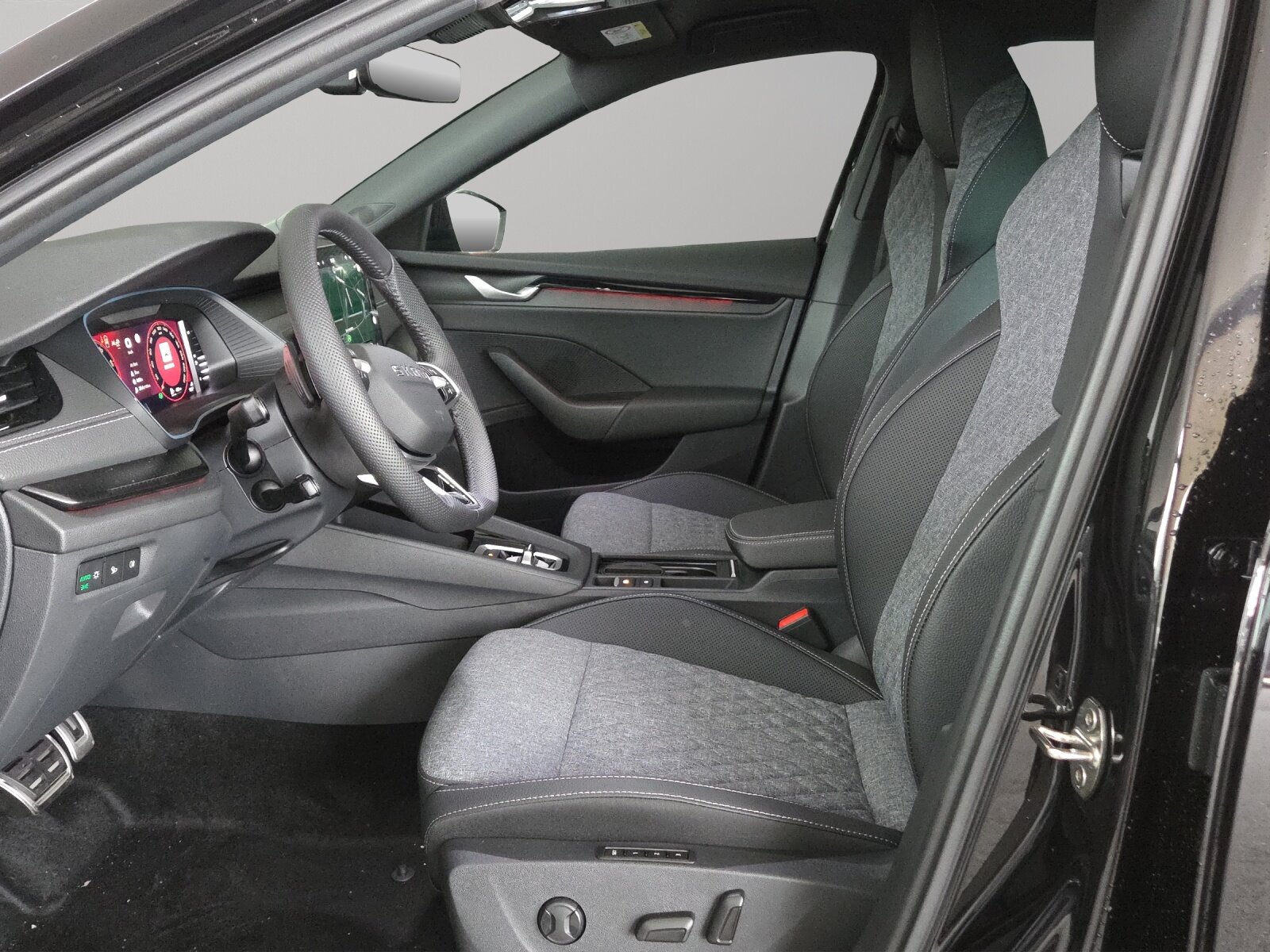 SKODA Octavia Combi 2.0 TSI DSG Dynamic 4x4, Essence, Voiture nouvelle, Automatique - 6