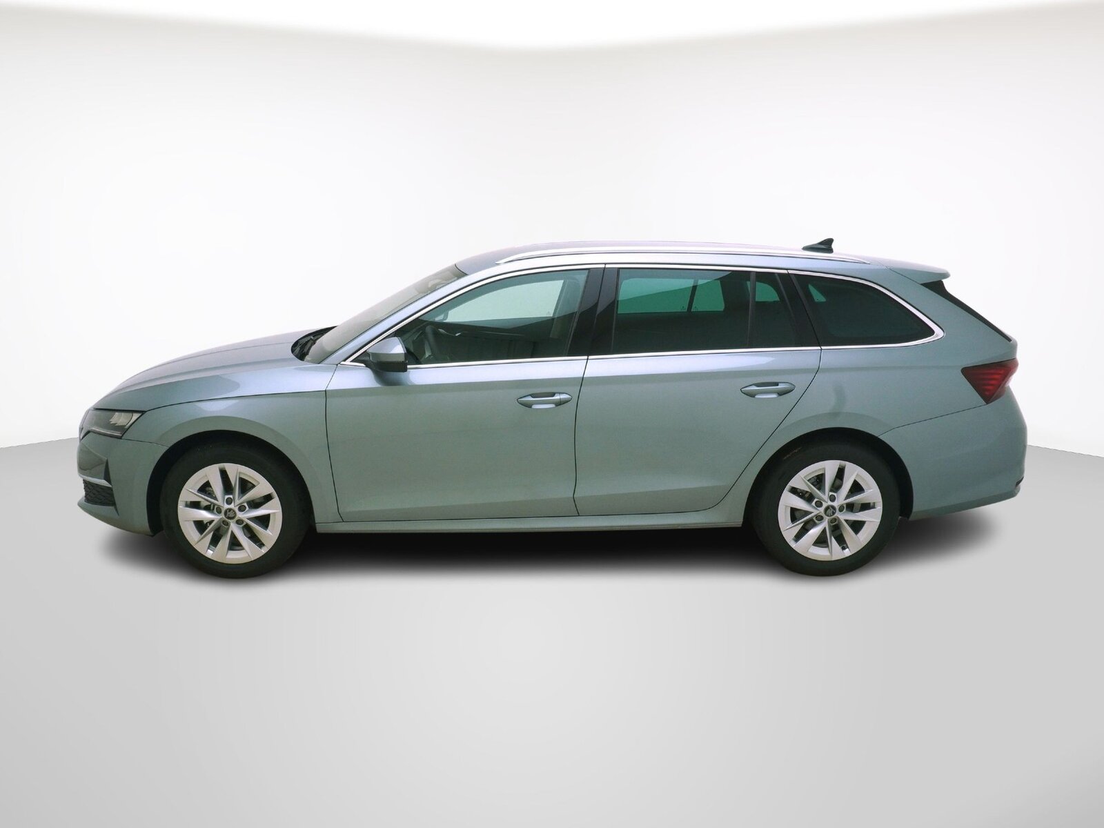 SKODA Octavia 1.5 TSI mHEV Selection-Loft DSG, Mild-Hybrid Benzin/Elektro, Neuwagen, Automatik - 2