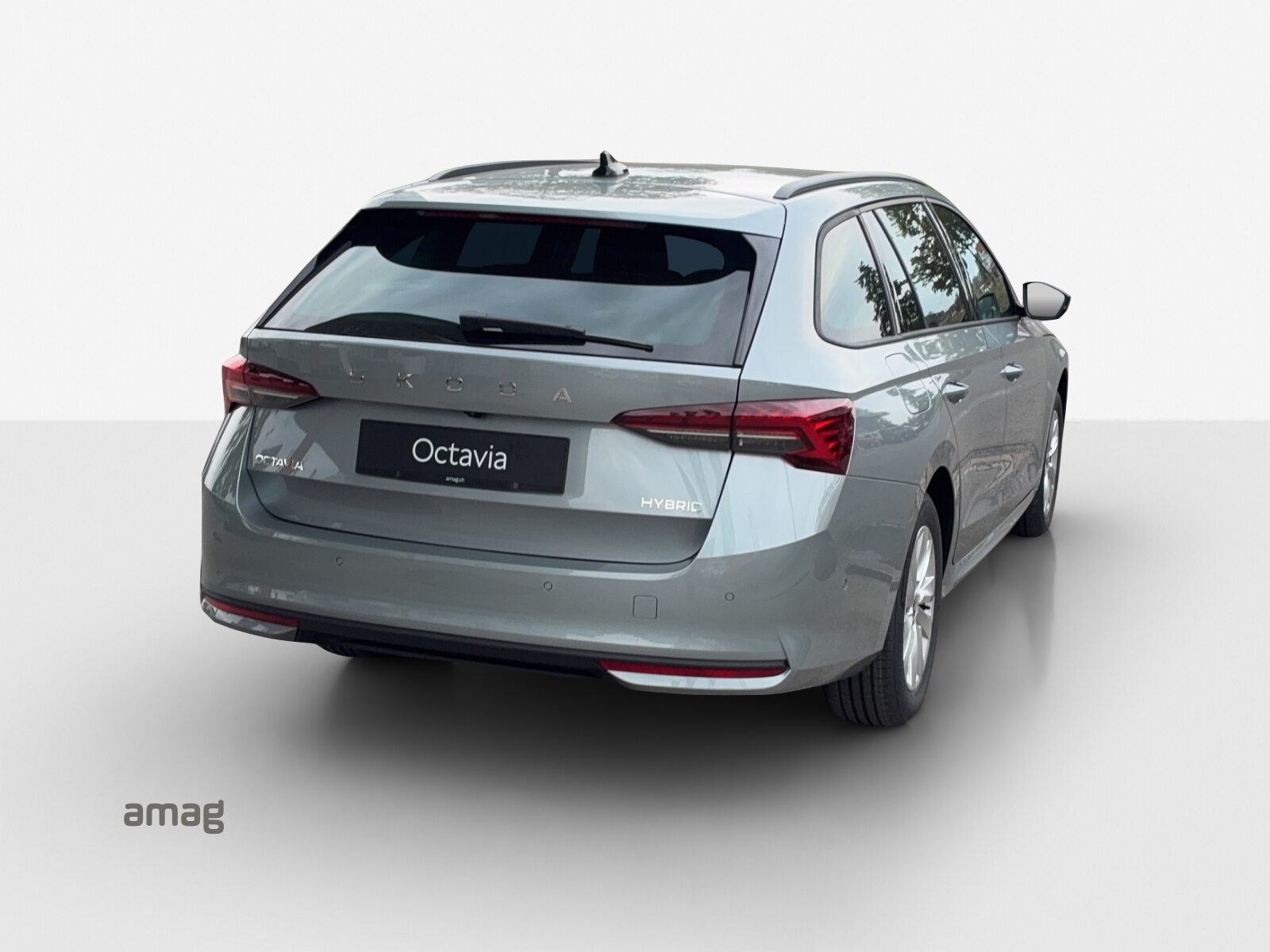 SKODA Octavia Selection MHEV, Petrol, New car, Automatic - 5