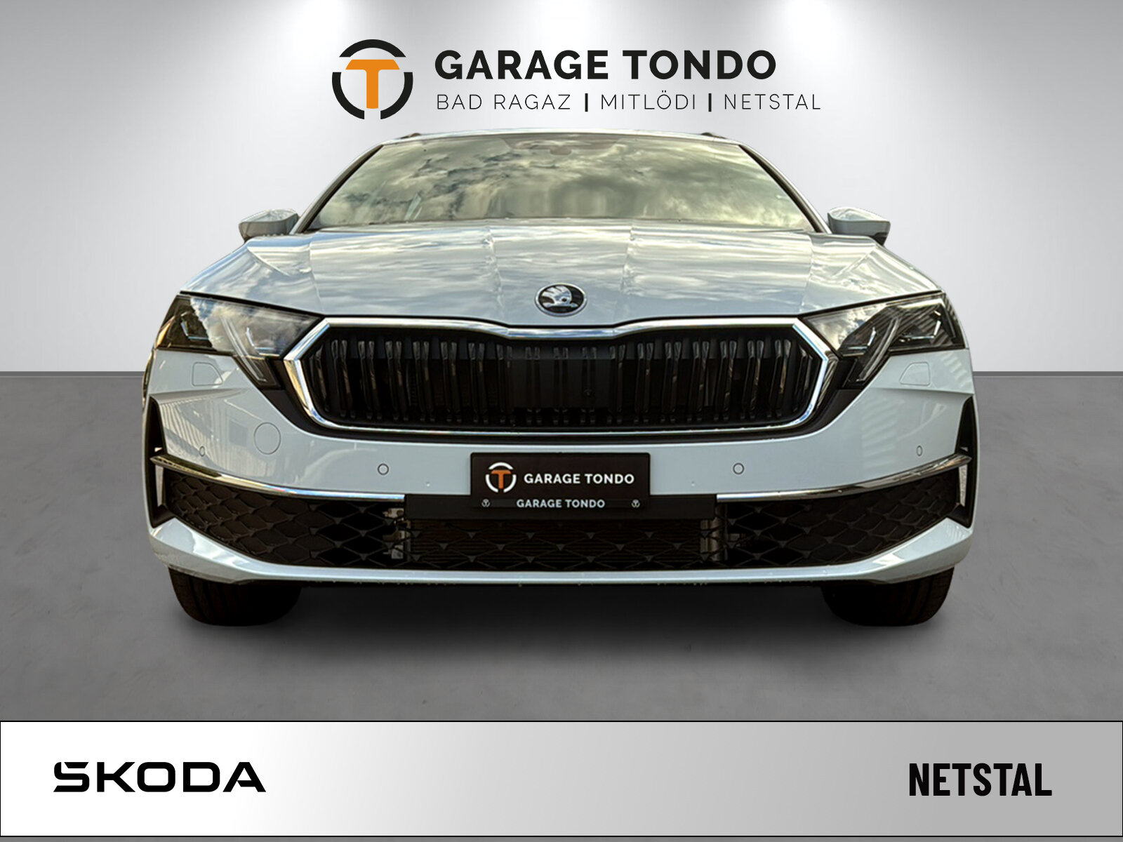 SKODA Octavia Combi 2.0 TSI Selection 4x4 DSG, Benzina, Auto nuove, Automatico - 2