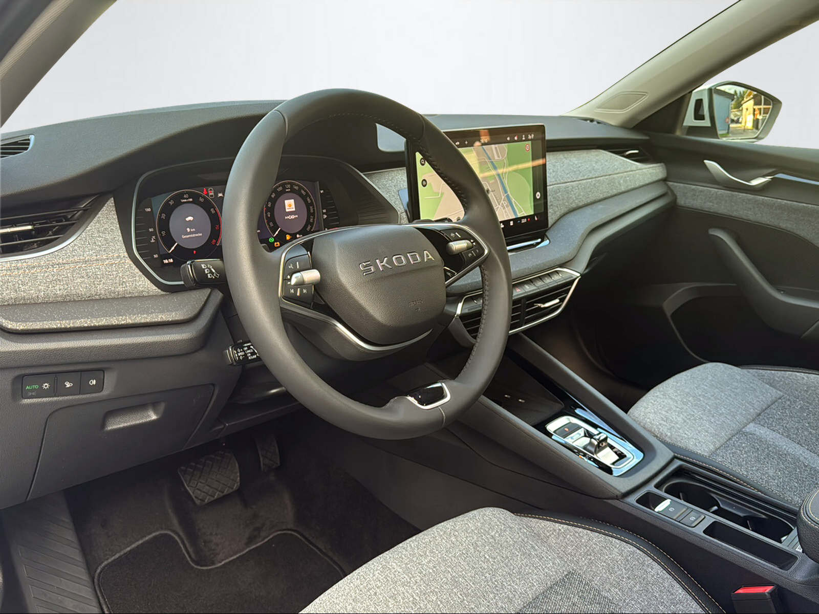 SKODA Octavia Combi 2.0 TSI Selection 4x4 DSG, Benzina, Auto nuove, Automatico - 6