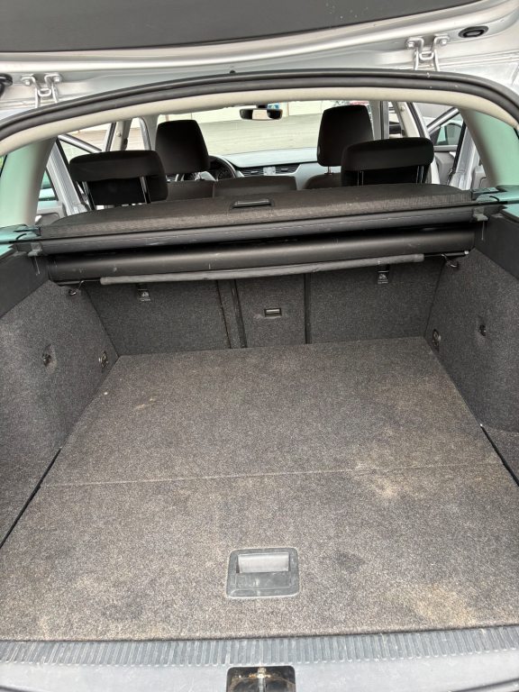 SKODA OCTAVIA 1.6 TDI 110 Ambition DSG, Diesel, Occasion / Gebraucht, Automatik - 7