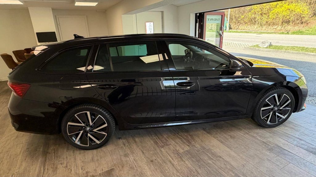 SKODA Octavia Combi 1.5 TSI SportLine DSG, Hybride Léger Essence/Électricité, Occasion / Utilisé, Automatique - 7