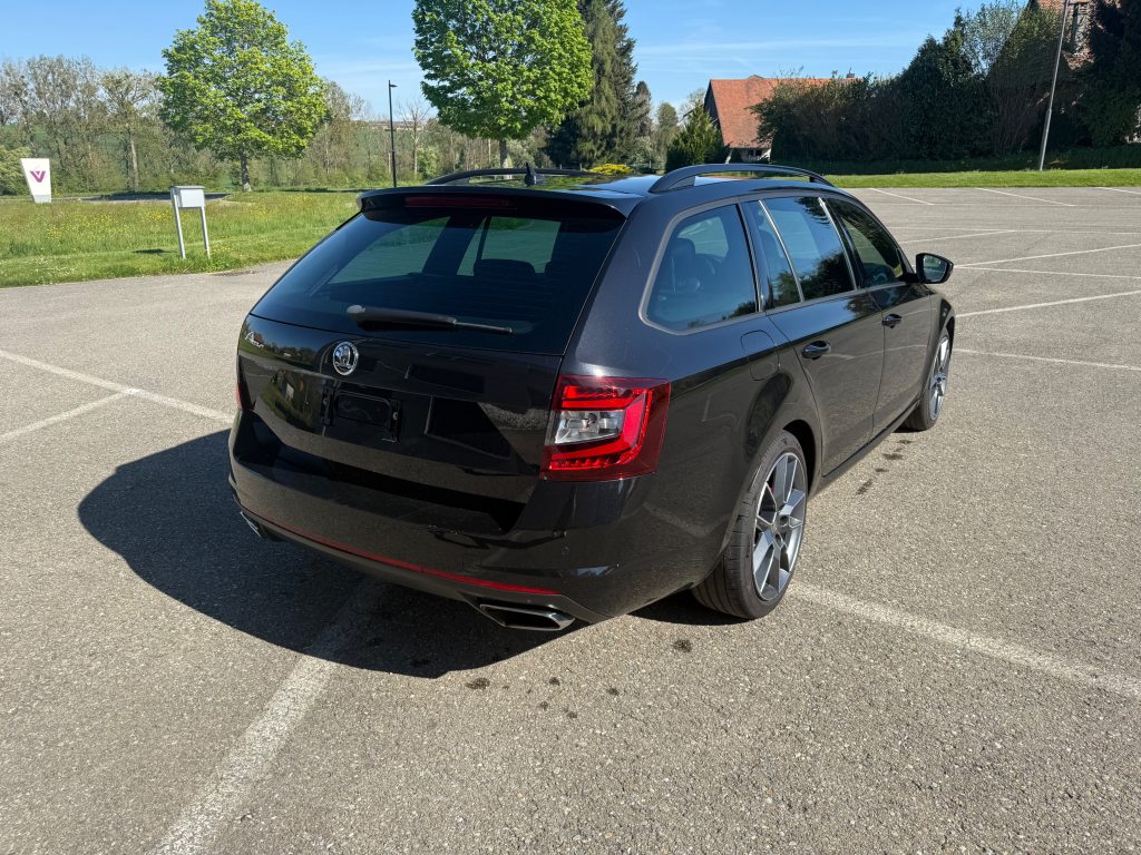 SKODA OCTAVIA 2.0 TSI RS Value DSG, Essence, Occasion / Utilisé, Automatique - 2