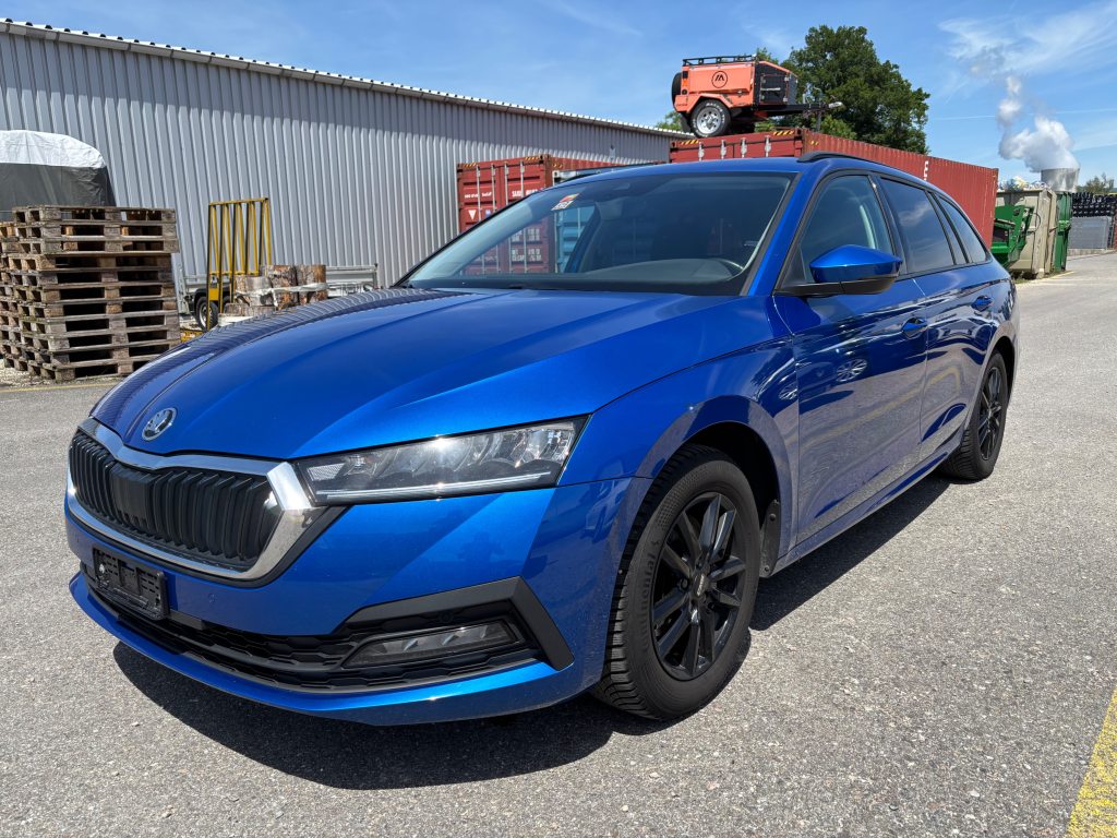 SKODA OCTAVIA 2.0 TDI Ambition 4x4 DSG, Diesel, Second hand / Used, Automatic - 3