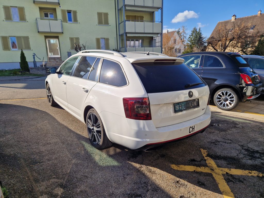 SKODA OCTAVIA 2.0 TSI RS DSG, Essence, Occasion / Utilisé, Automatique - 2