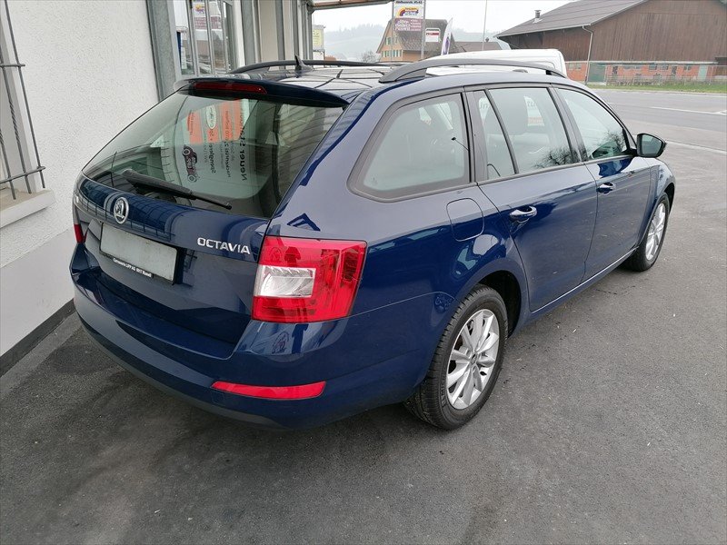 SKODA OCTAVIA Combi Mod. 2013-, Benzin, Occasion / Gebraucht, Automatik - 4