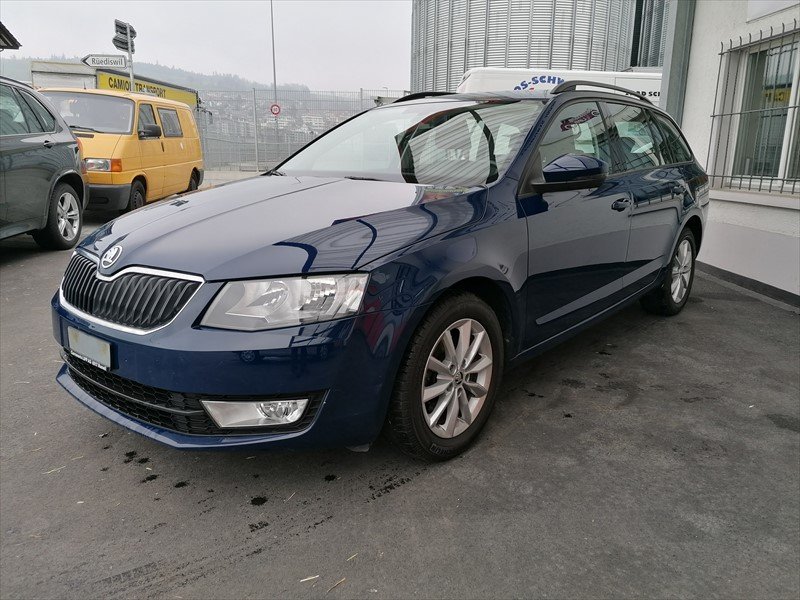 SKODA OCTAVIA Combi Mod. 2013-, Benzin, Occasion / Gebraucht, Automatik - 5