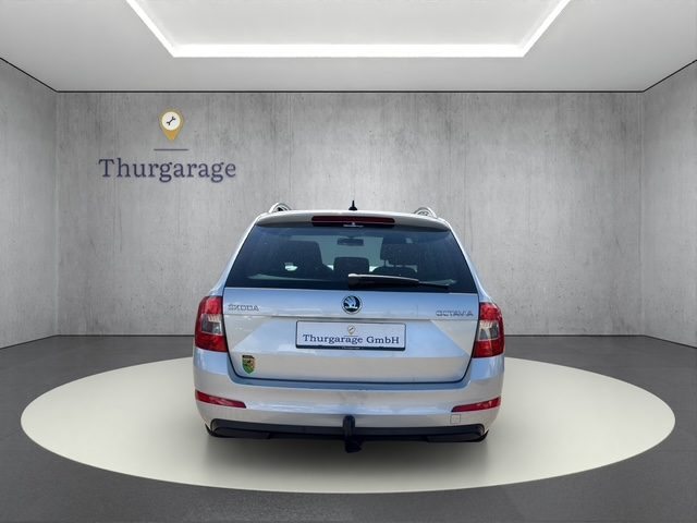 SKODA OCTAVIA 1.6 TDI 105 Ambition DSG, Diesel, Occasioni / Usate, Automatico - 5
