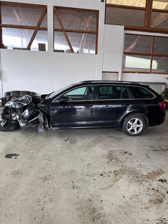 SKODA Octavia Combi 1.8 TSI Ambition 4x4 DSG, Benzin, Occasion / Gebraucht, Automatik - 3