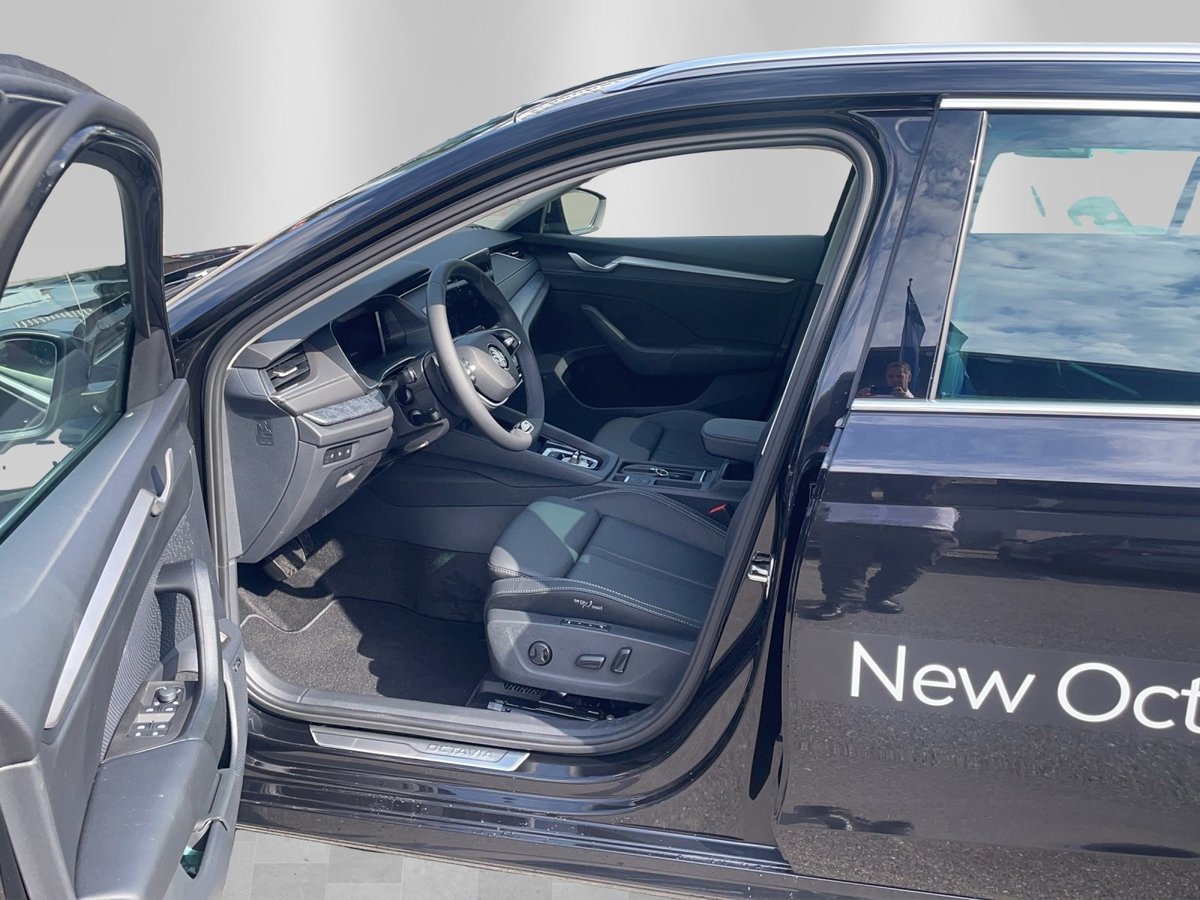 SKODA Octavia Combi 2.0 TDI DSG Selection, Diesel, Second hand / Used, Automatic - 4