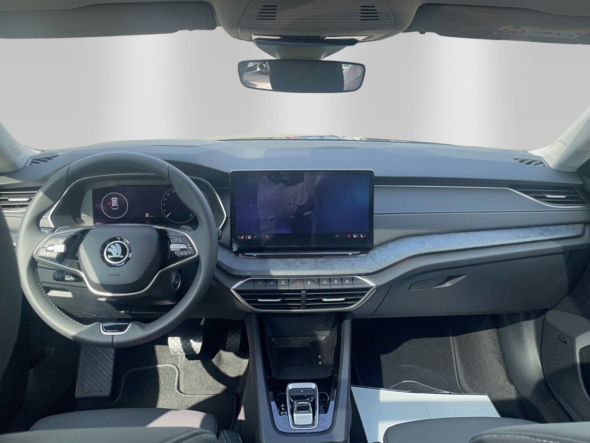 SKODA Octavia Combi 2.0 TDI DSG Selection, Diesel, Second hand / Used, Automatic - 5