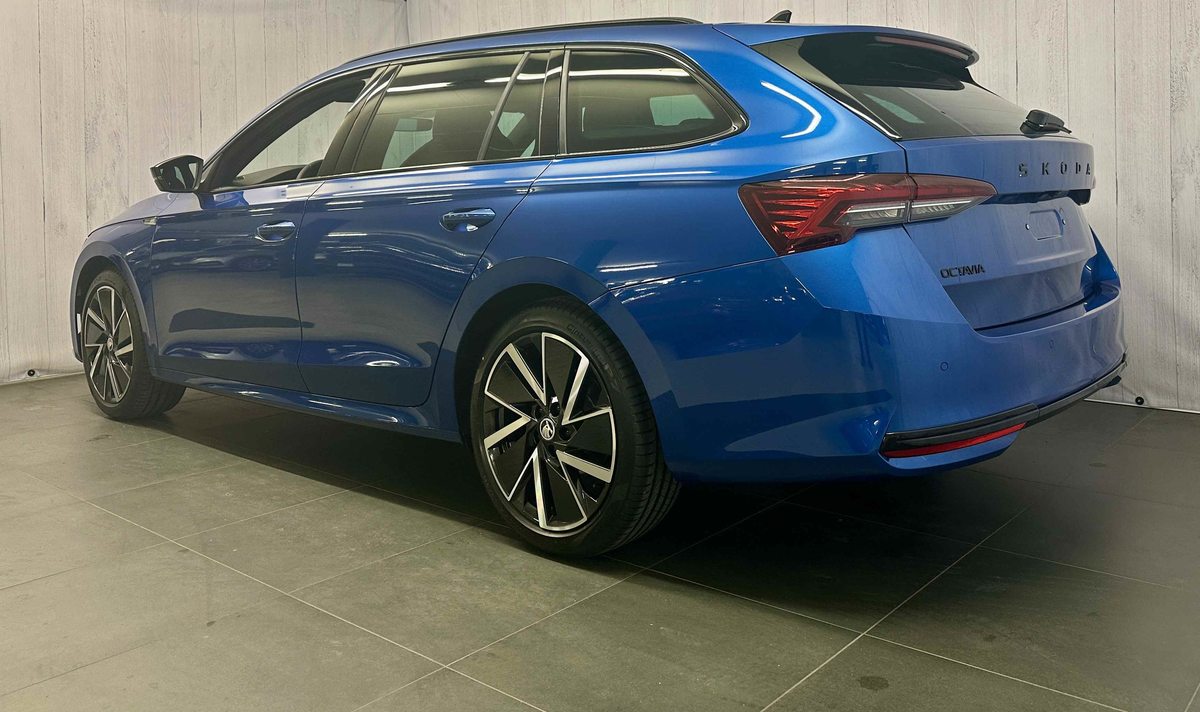 SKODA Octavia Sportline MHEV FL Launch, Benzin, Occasion / Gebraucht, Automat - 6
