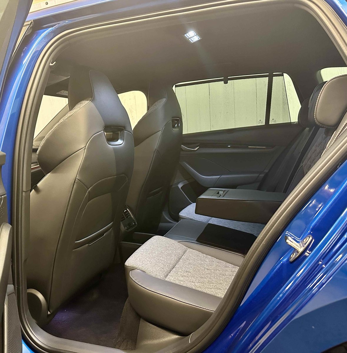 SKODA Octavia Sportline MHEV FL Launch, Benzin, Occasion / Gebraucht, Automat - 7