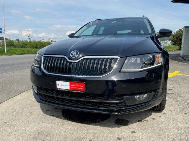 SKODA Octavia Combi 2.0 TDI Style 4x4 DSG, Diesel, Occasion / Gebraucht, Automat - 2