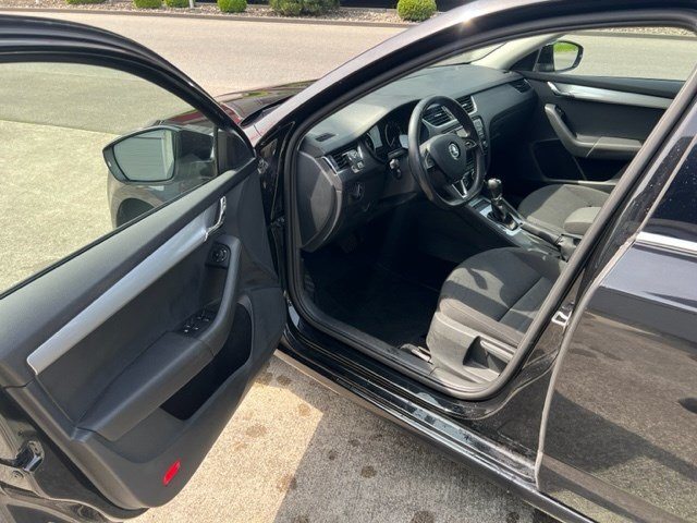 SKODA Octavia Combi 2.0 TDI Style 4x4 DSG, Diesel, Occasion / Gebraucht, Automat - 5
