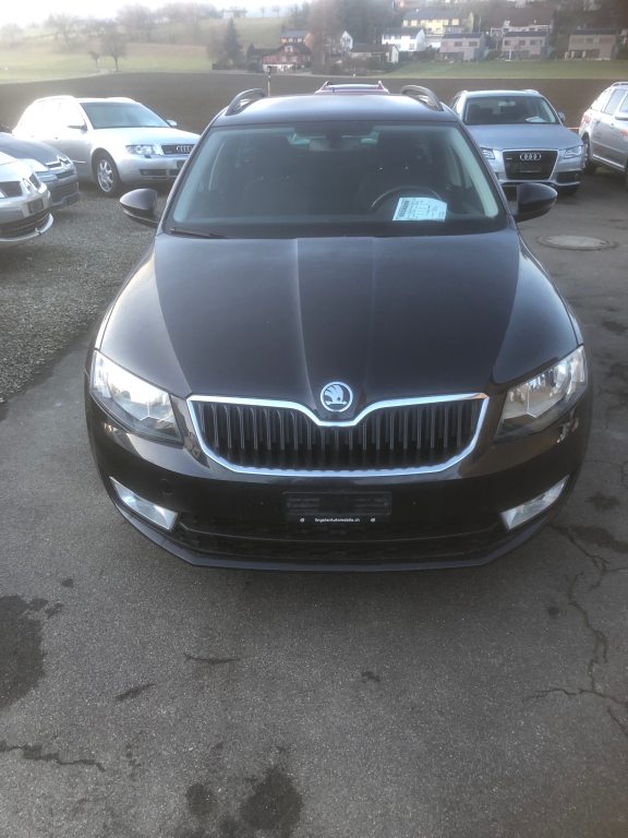 SKODA OCTAVIA 1.6 TDI 105 Elegance, Diesel, Occasion / Utilisé, Manuelle - 2
