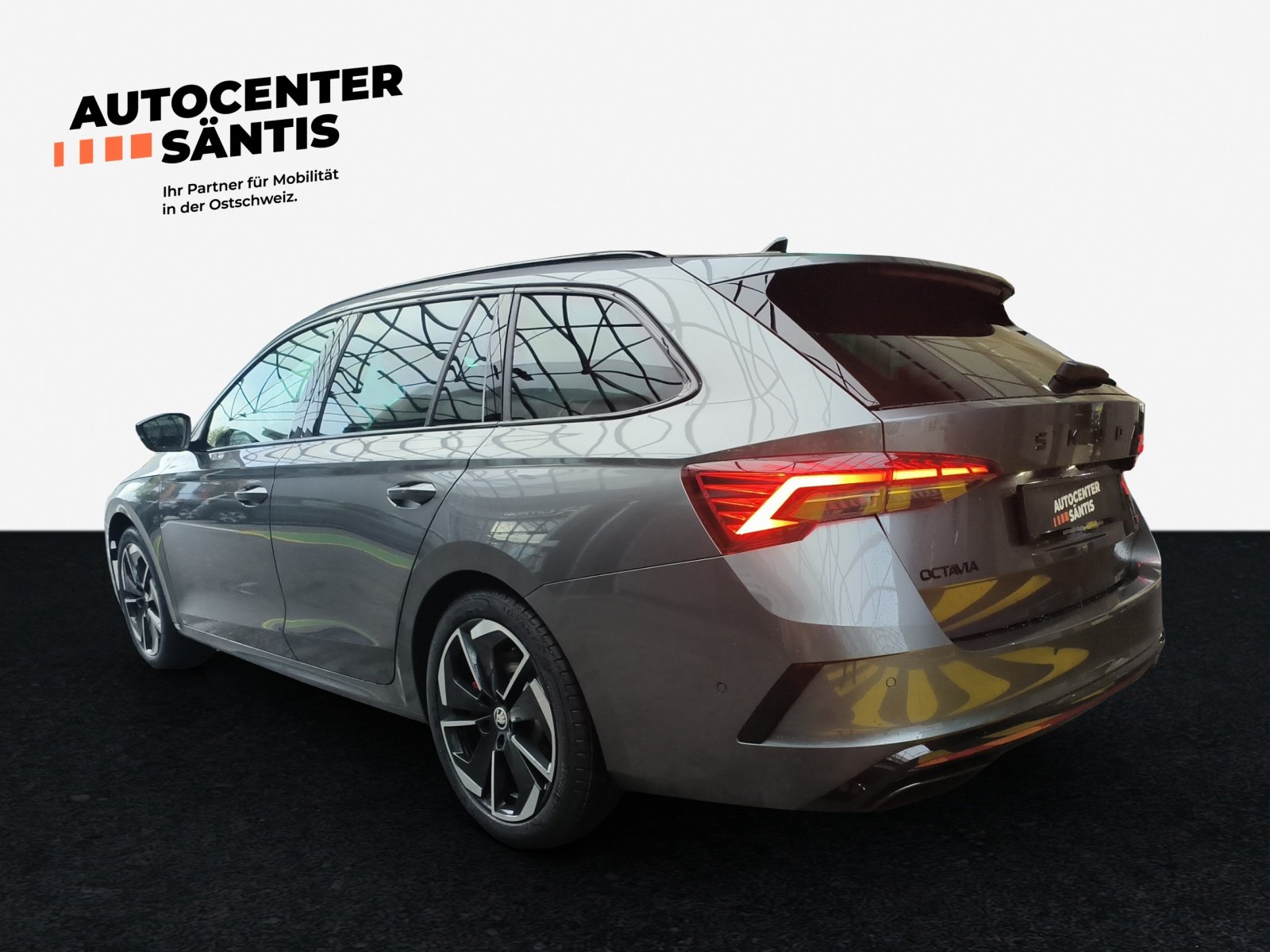SKODA Octavia Combi 2.0 TSI DSG RS, Benzina, Occasioni / Usate, Automatico - 4