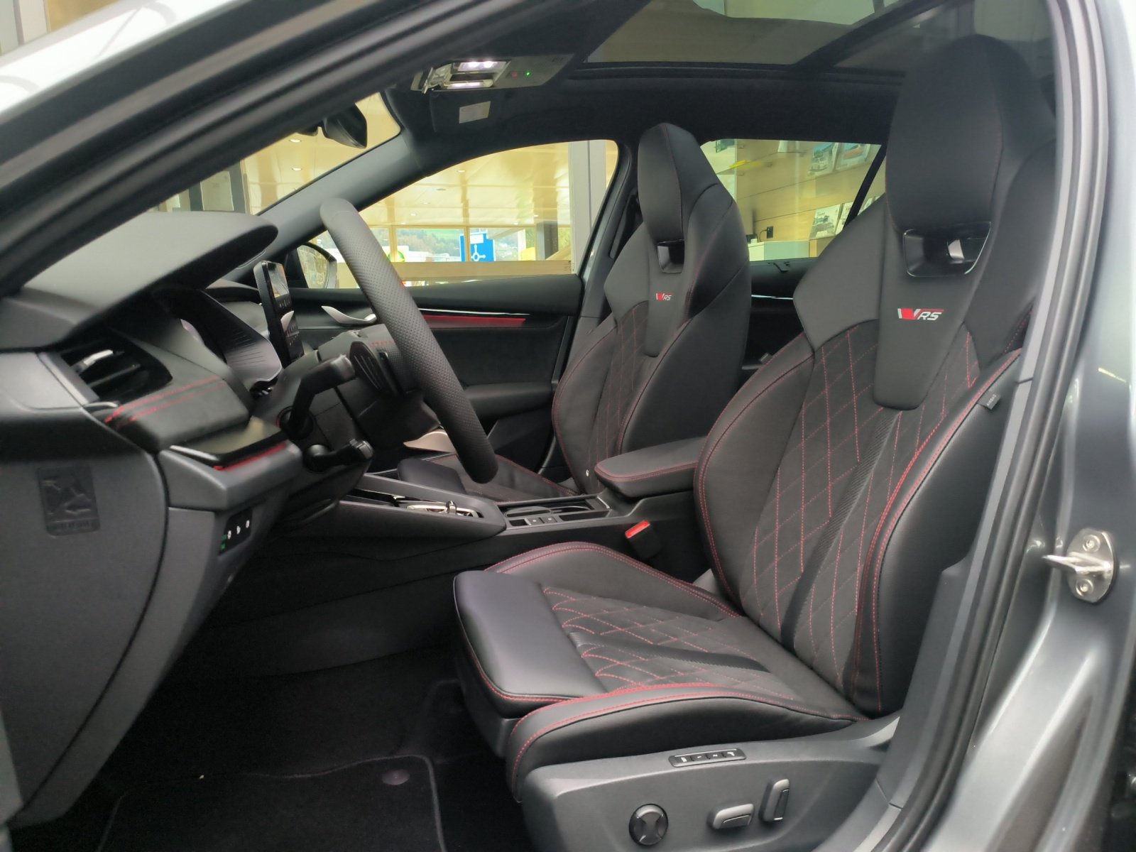 SKODA Octavia Combi 2.0 TSI DSG RS, Benzina, Occasioni / Usate, Automatico - 6