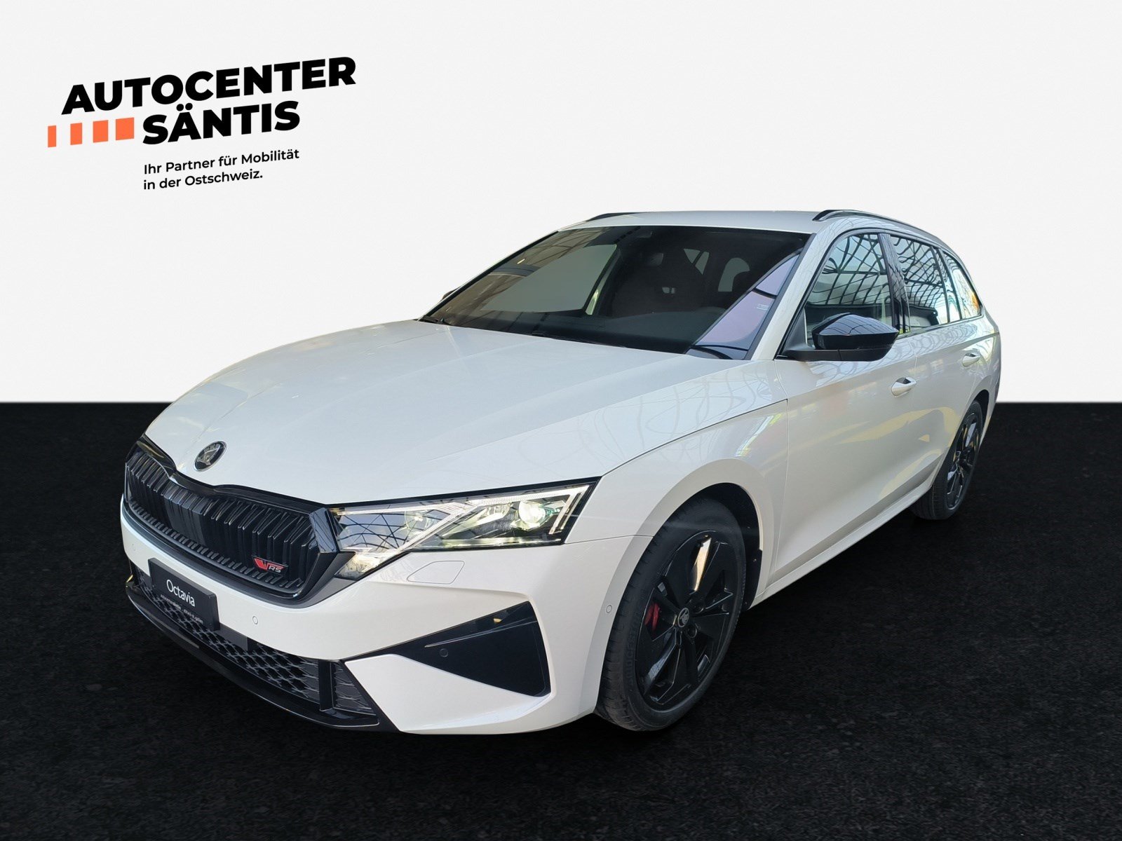 SKODA Octavia Combi 2.0 TSI DSG RS