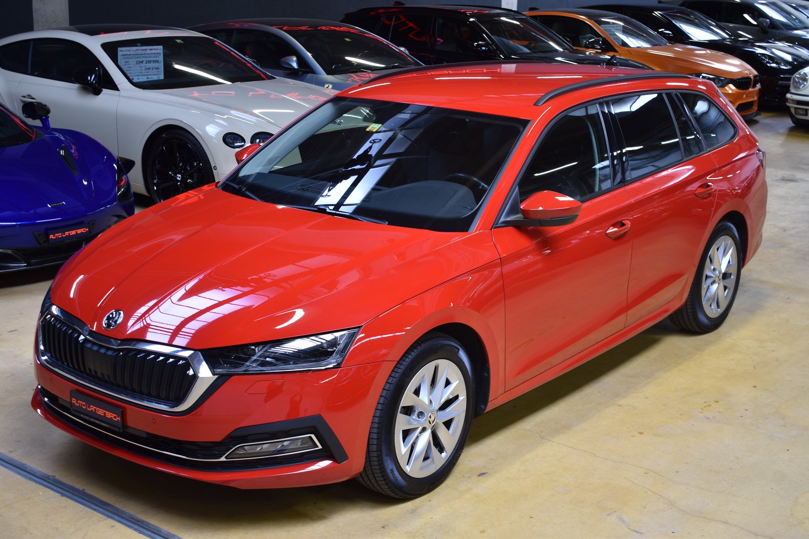 SKODA Octavia Combi 1.5 TSI mHEV DSG Style - Modell 2022, Hybride Léger Essence/Électricité, Occasion / Utilisé, Automatique - 2