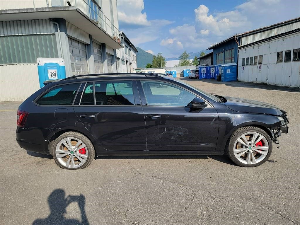 SKODA Octavia Combi 2.0 TSI RS 245 DSG, Benzin, Occasion / Gebraucht, Automat - 6