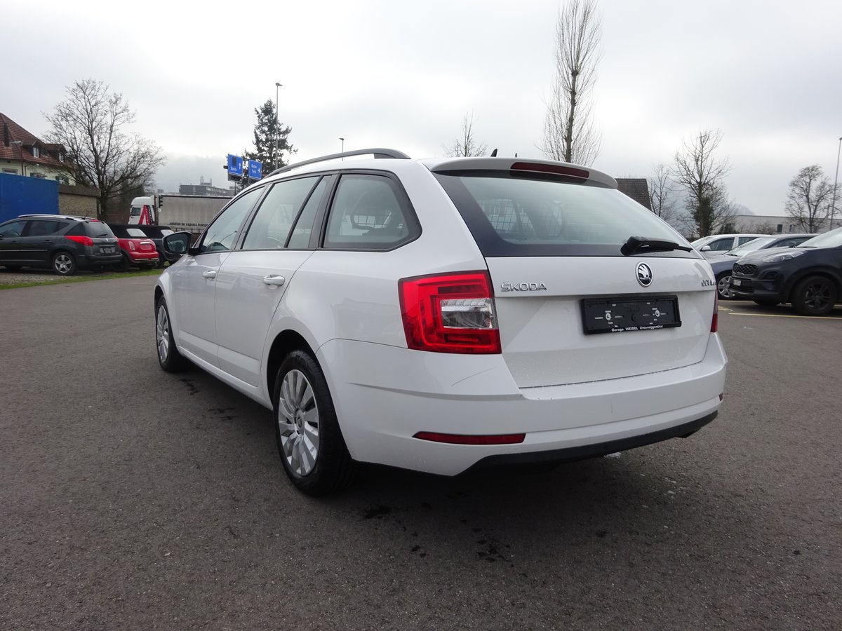SKODA Octavia Combi 1.6 TDI Ambition, Diesel, Occasion / Utilisé, Manuelle - 7