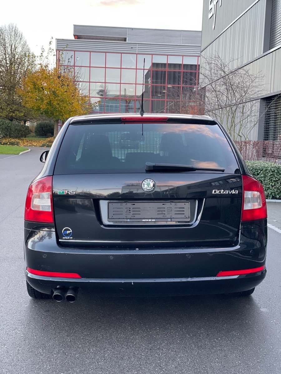 SKODA Octavia Combi 2.0 TSI RS DSG, Petrol, Second hand / Used, Automatic - 6