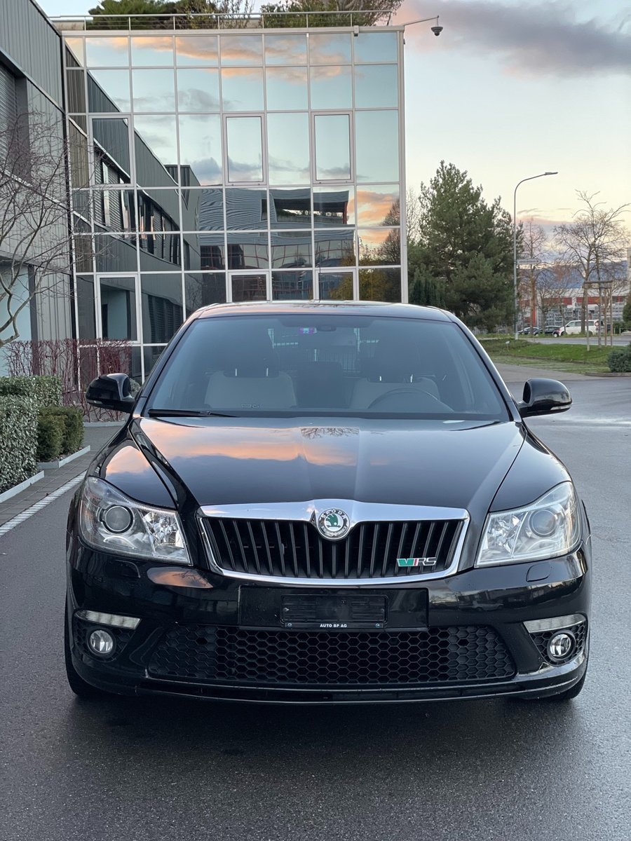 SKODA Octavia Combi 2.0 TSI RS DSG, Petrol, Second hand / Used, Automatic - 7